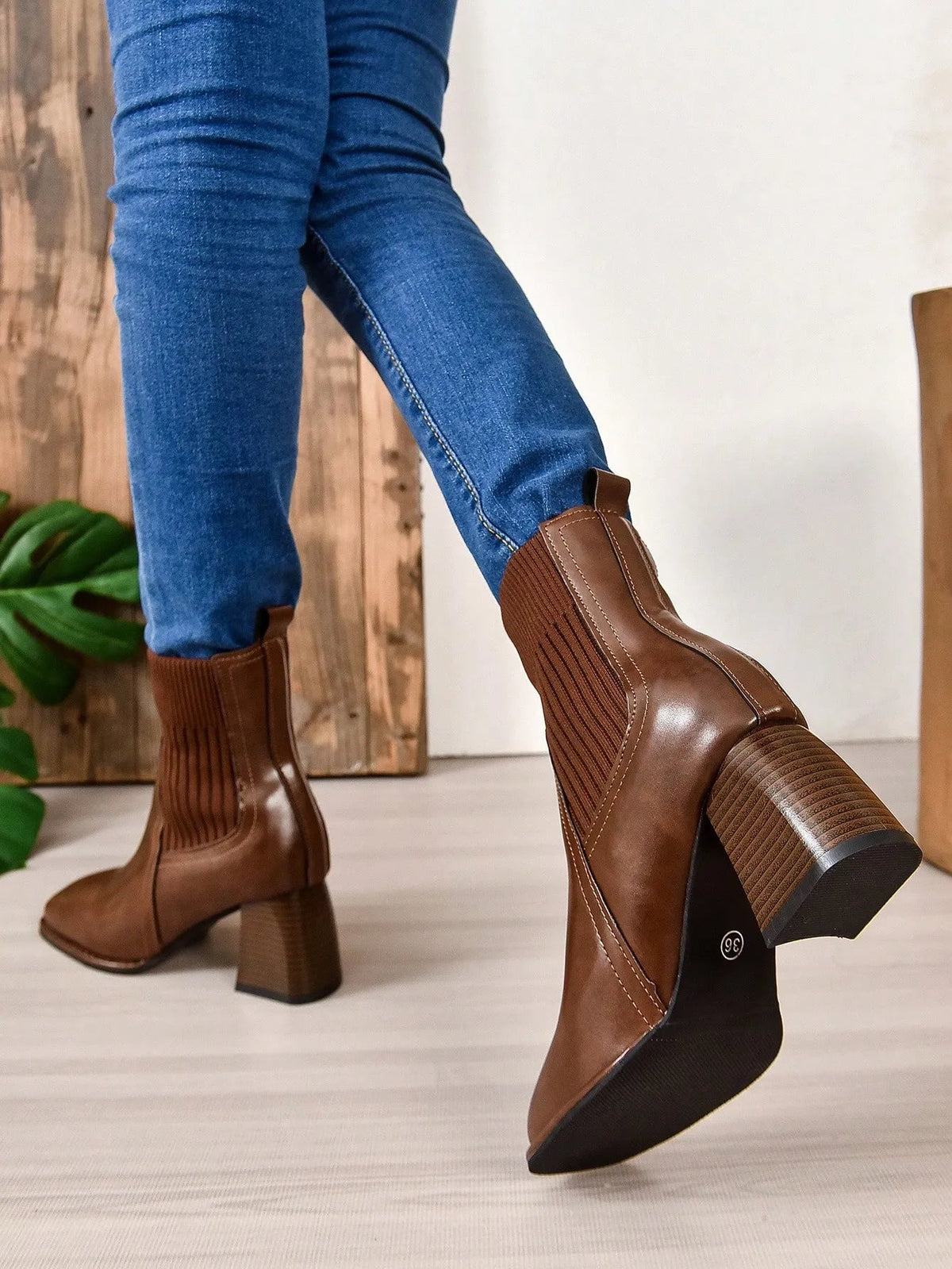 Bota Daniela
